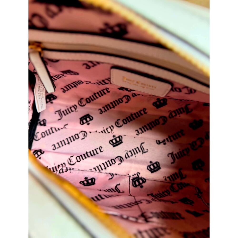 🍓Juicy Couture NWT "Sweet N Juicy" Strawberry Bowler Bag Satchel Crossbody🍓 - Picture 4 of 7